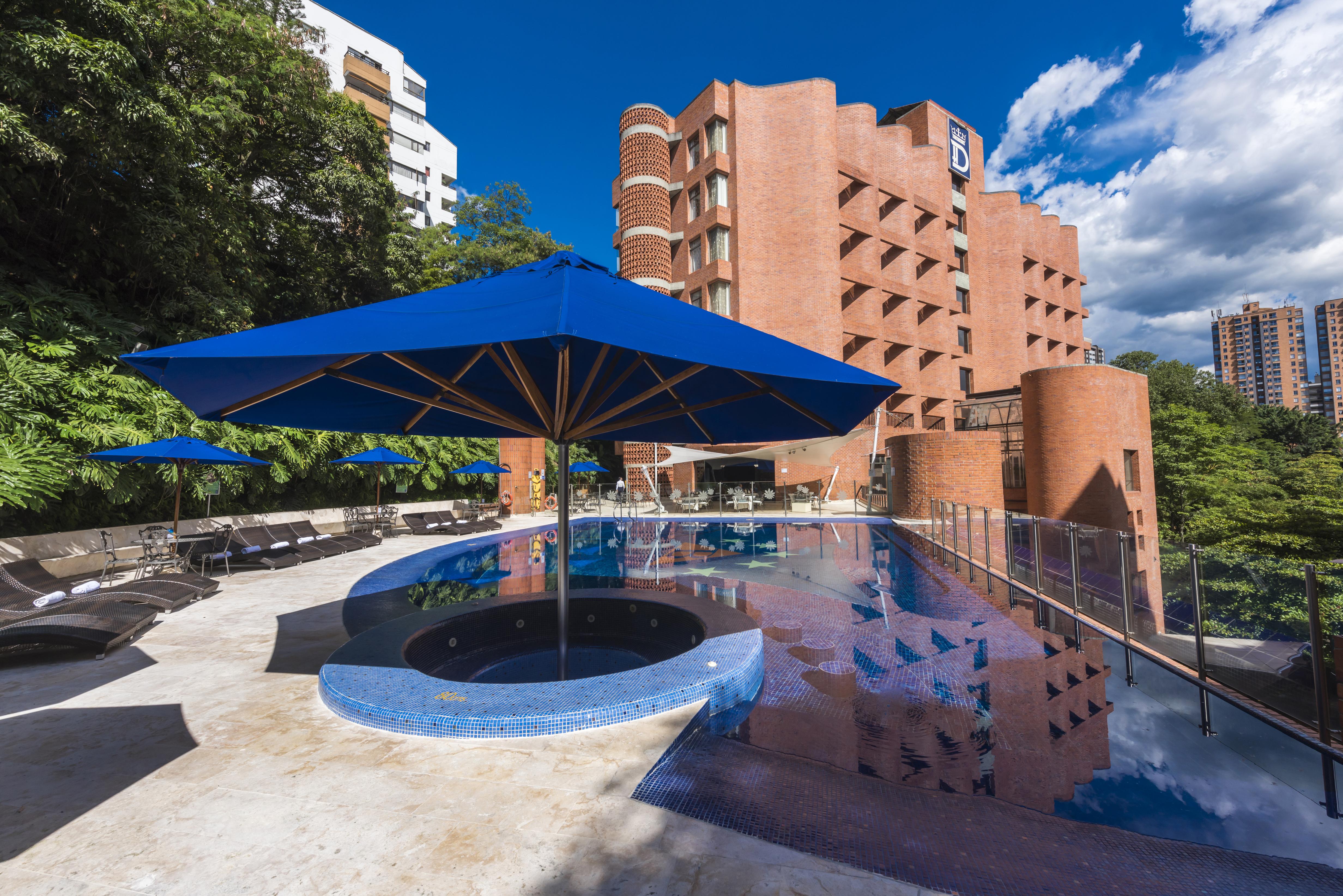Hotel Dann Carlton Belfort Medellin Bagian luar foto