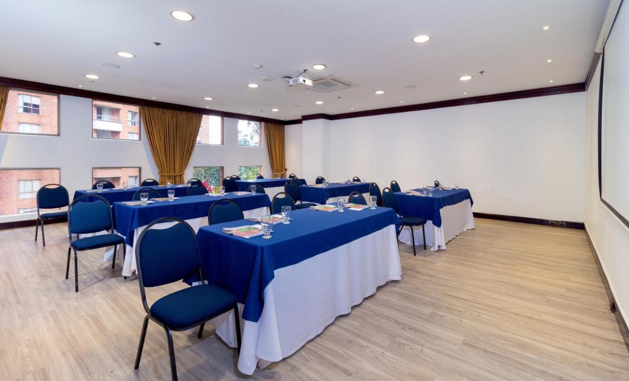 Hotel Dann Carlton Belfort Medellin Bagian luar foto Meeting room