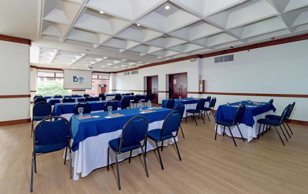 Hotel Dann Carlton Belfort Medellin Bagian luar foto Meeting room