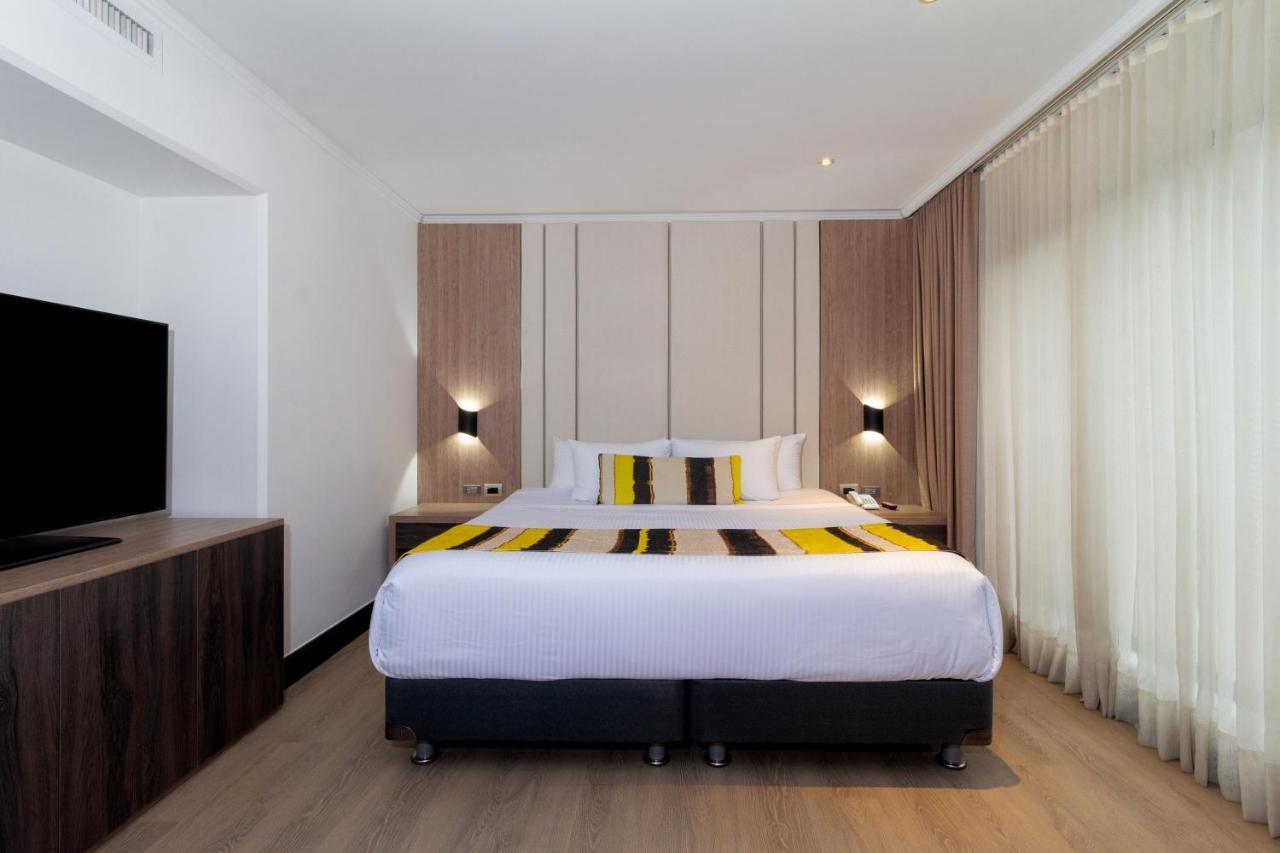 Hotel Dann Carlton Belfort Medellin Bagian luar foto Deluxe Room